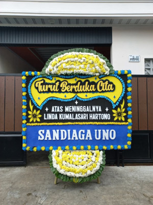 Papan Bunga Duka di Dlingo